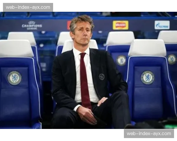 官方：荷兰传奇门将范德萨将重返阿贾克斯，担任技术顾问一职